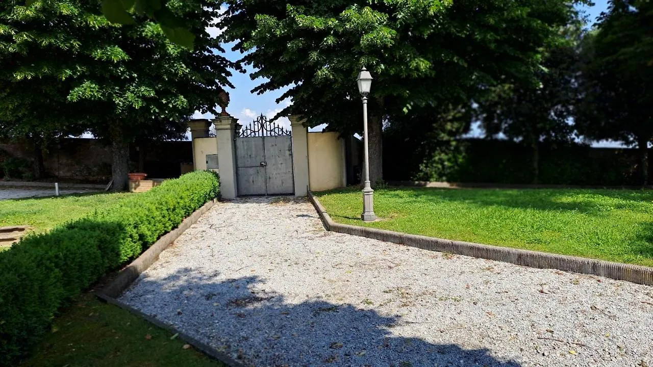 Dependance In Villa Albachiara E Primaluce Carmignano Italy