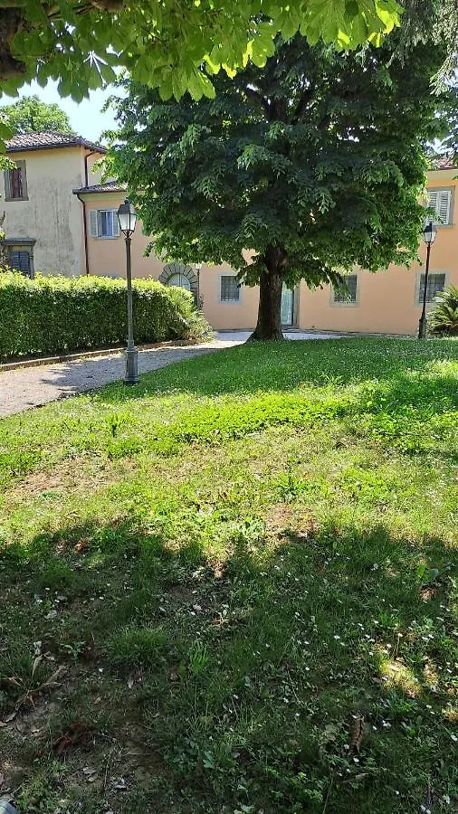 Dependance In Villa Albachiara E Primaluce Carmignano